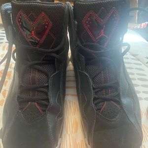 Mens Size 11 Jordan black/red. Worn twice